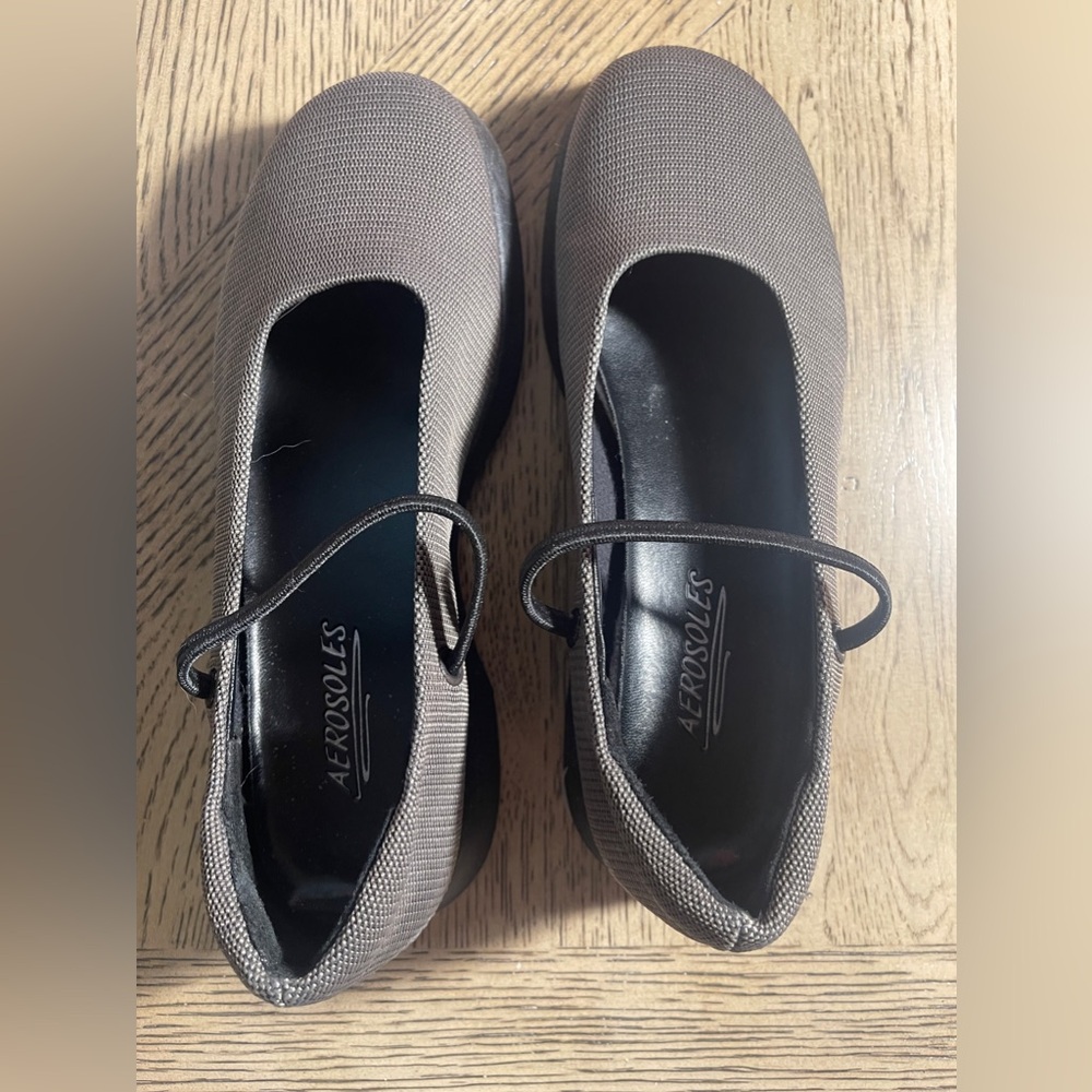 CLEARANCE - ANY 2 PAIRS OF SHOES $35 Aerosoles Outer Stretch Fabric Uppe